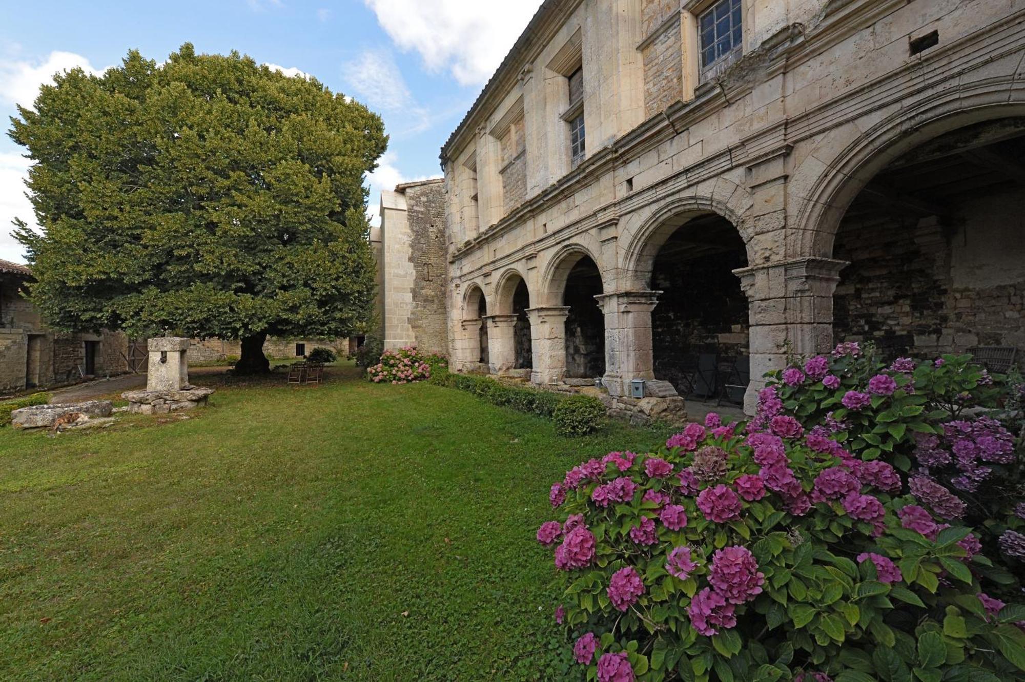 Le Prieure Saint Barthelemy Hotel Azay-le-Brule Exterior photo